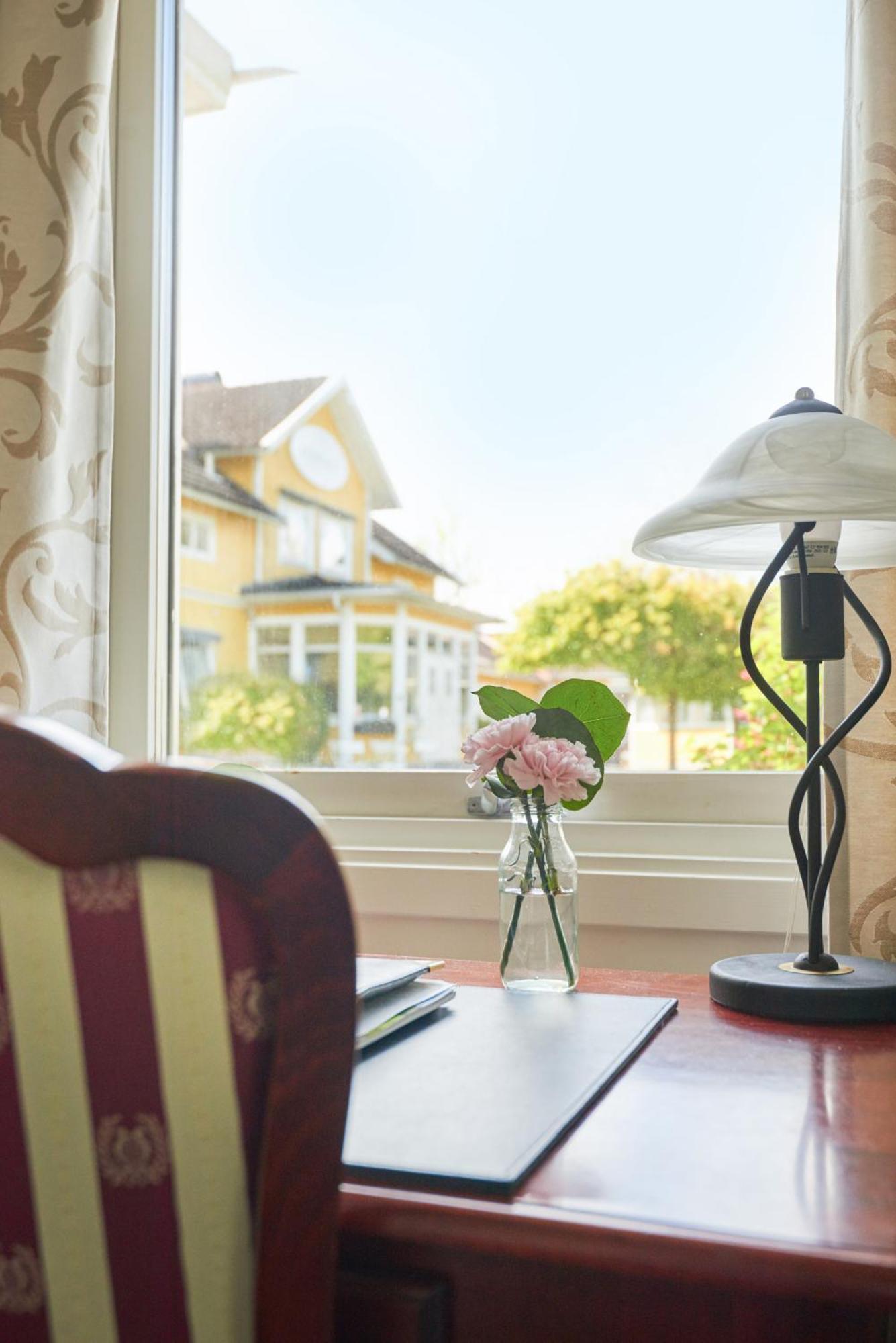 Hotell Bjoerkhaga Mullsjö Екстериор снимка