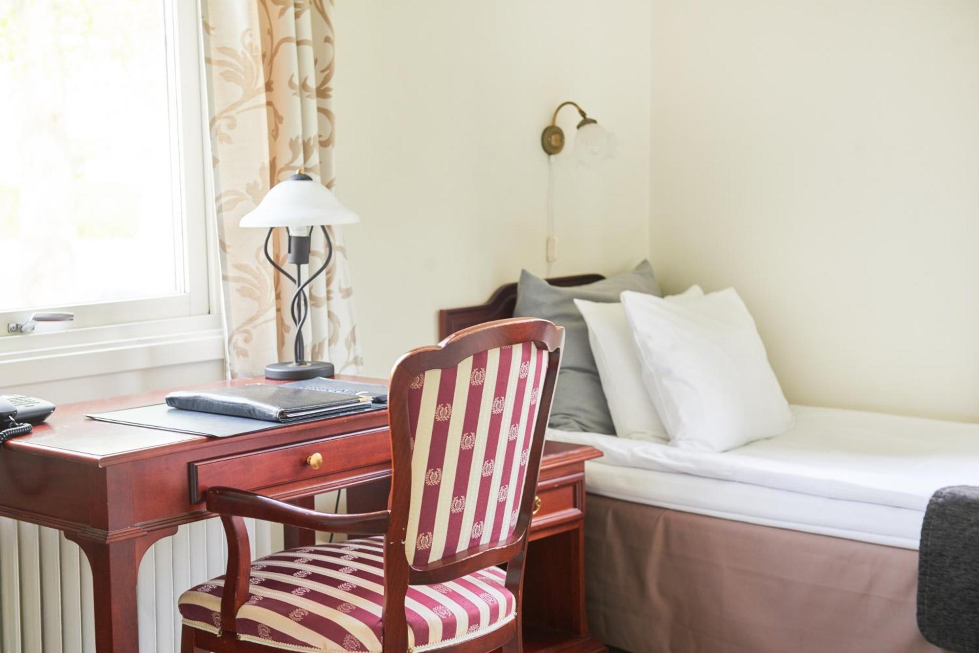 Hotell Bjoerkhaga Mullsjö Екстериор снимка