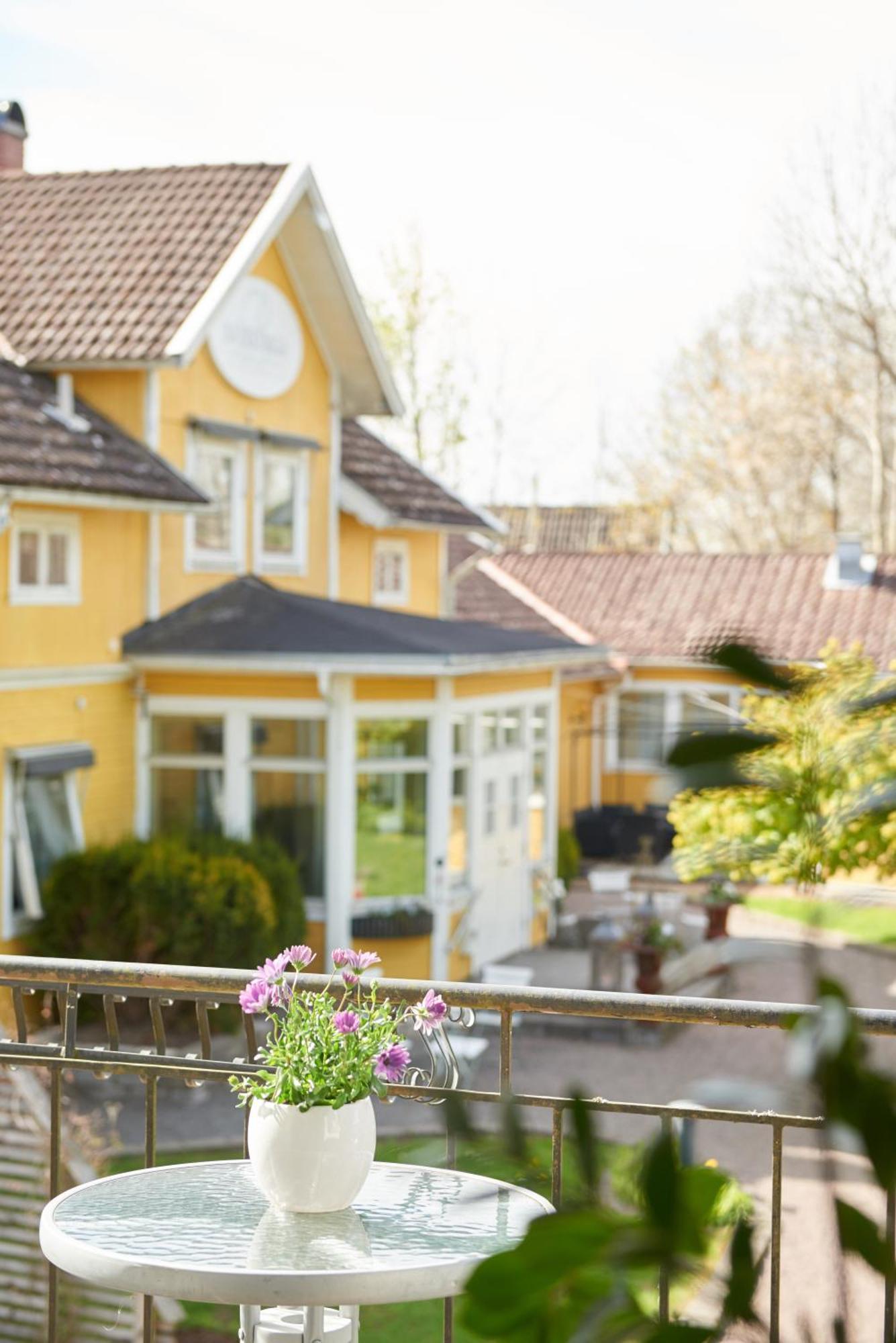 Hotell Bjoerkhaga Mullsjö Екстериор снимка