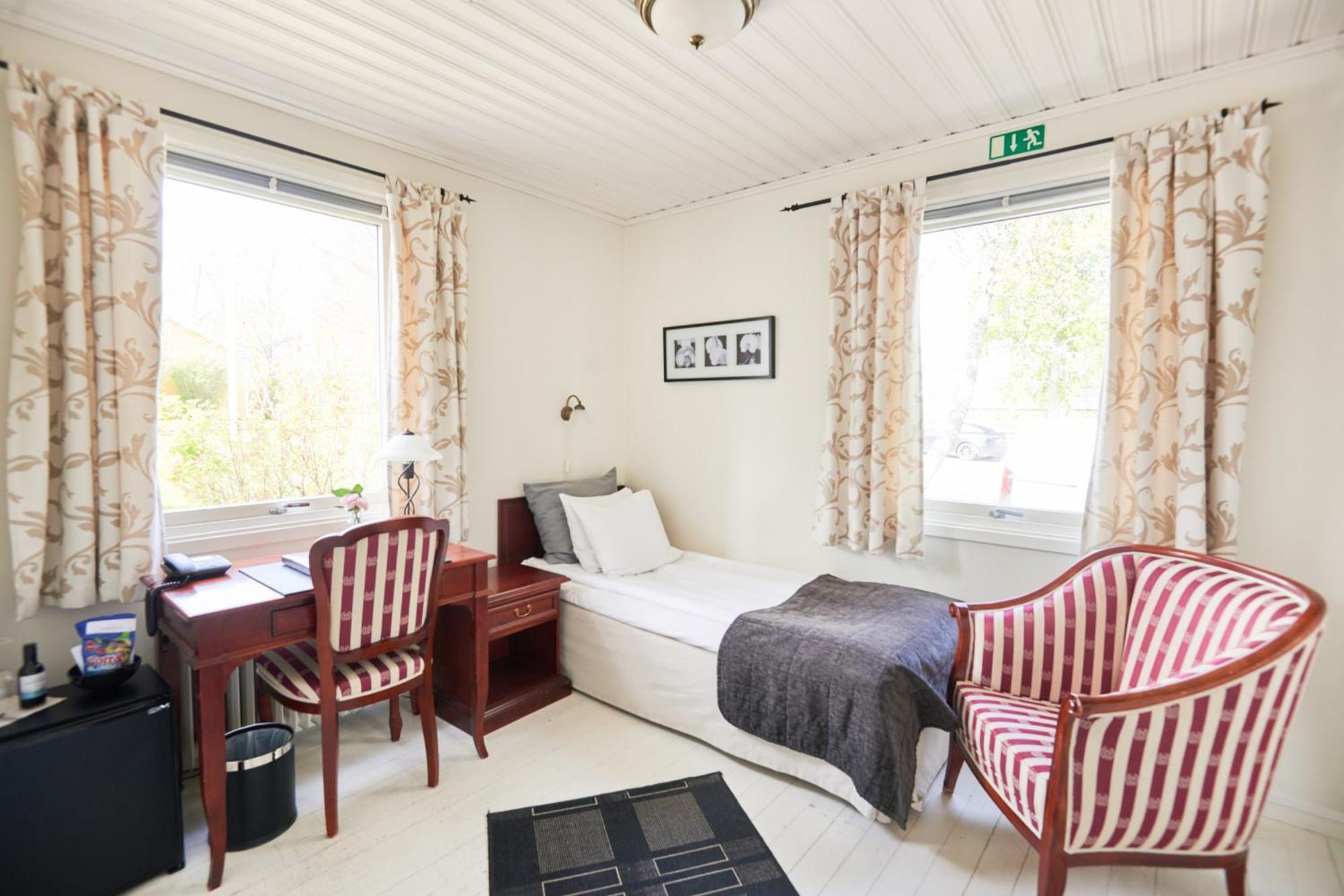 Hotell Bjoerkhaga Mullsjö Екстериор снимка
