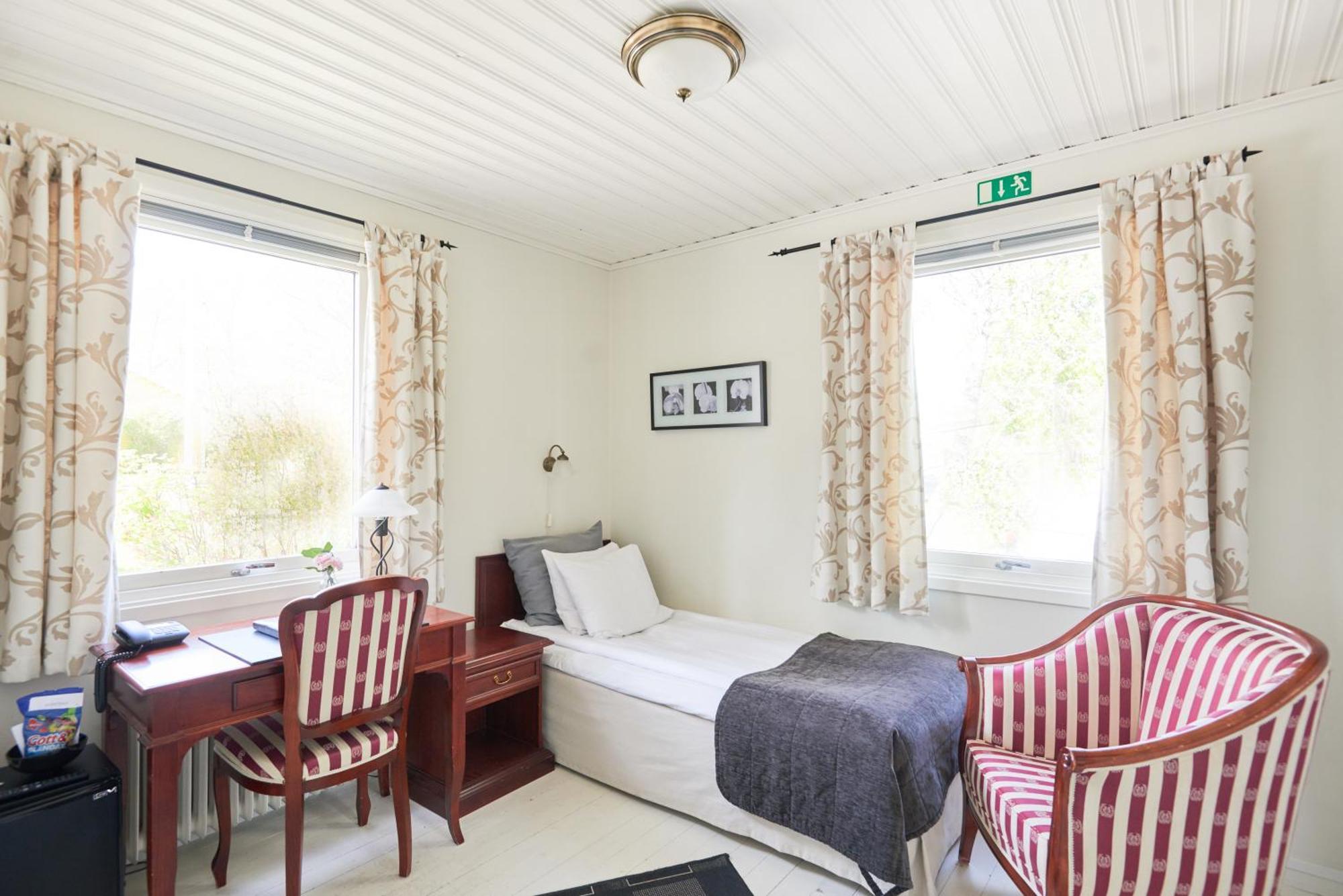 Hotell Bjoerkhaga Mullsjö Екстериор снимка